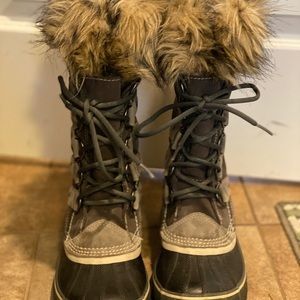 Sorel Joan of Arc Boots! EUC size 7